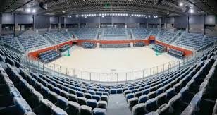 “美耀她力量” 2025上海女子半程马拉松赛开跑