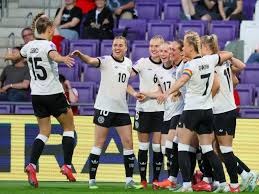 官方：切尔西签下19岁后卫哈托，转会费4418万欧签约至2032年