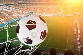 近10年欧冠场均进球榜：哈兰德1.02球第1，C罗第2，梅西第4