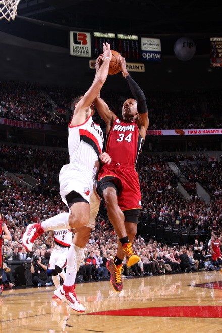 王奕博的联 王奕博的联