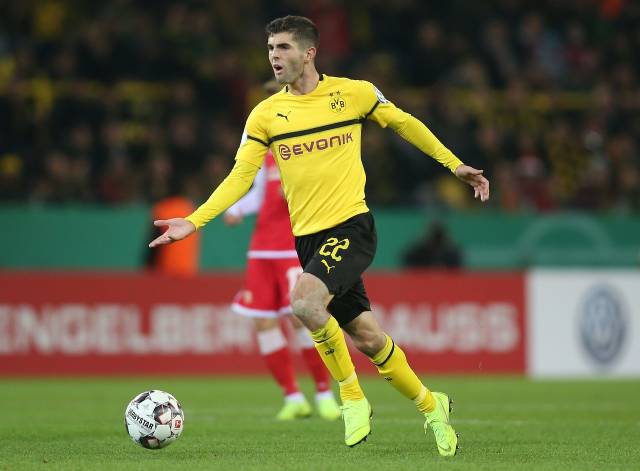 替补球员上 替补球员上